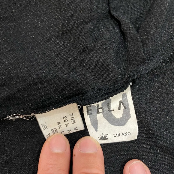 Corset - Picture 3 of 6